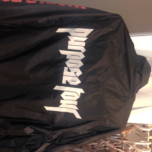 Justin Bieber Purpose Tour Staff Windbreaker - Picture 2 of 4
